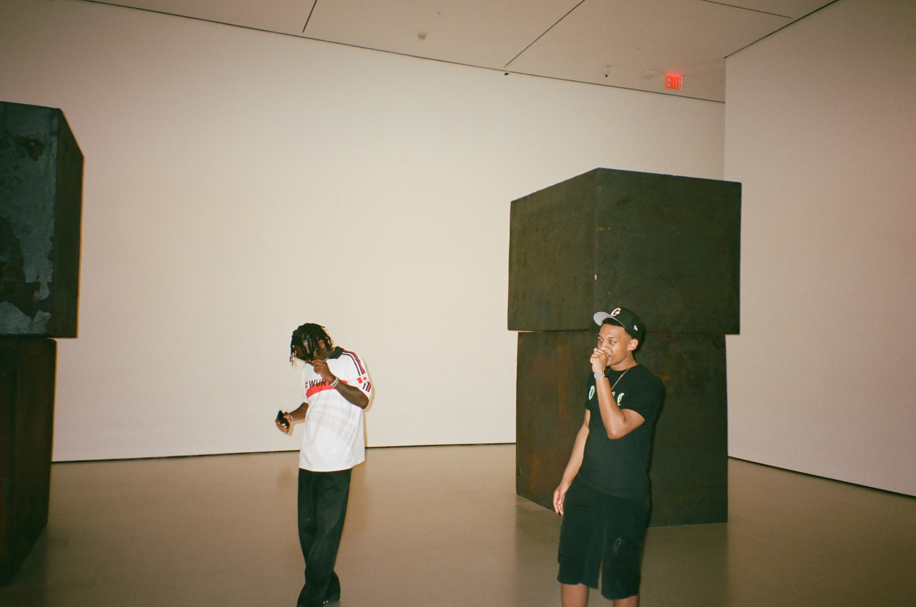Gallery image 100